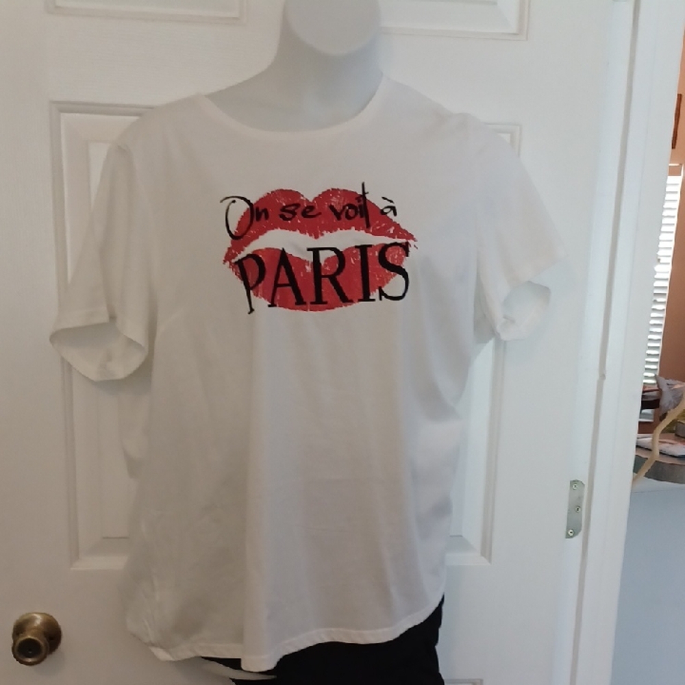 CCX White Graphic Tee with Red Lips Design